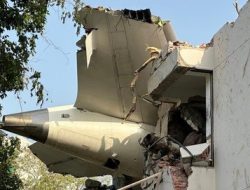 1 Orang Selamat,204 Jenazah di Temukan Dalam Kecelakaan Pesawat Air India