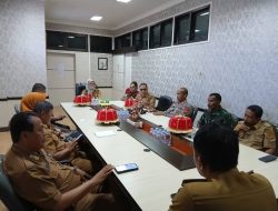 Wabup Pasangkayu Hj.Herny Ikuti Rapat Penertiban Pedagang di Anjungan Pantai Pasangkayu