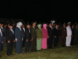 Bupati dan Wabup Pasangkayu Hadiri Apel Kehormatan Serta Renungan Suci Dalam Rangka HUT ke-80 Republik Indonesia