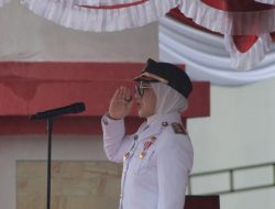 HUT ke-80 RI, Wakil Bupati Pasangkayu Pimpin Upacara Penurunan Bendera Merah Putih
