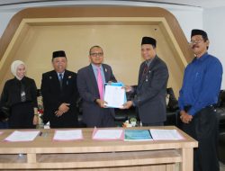 Sekda Pasangkayu Hadiri Serah Terima Jabatan Kepala Dinas Kominfopers